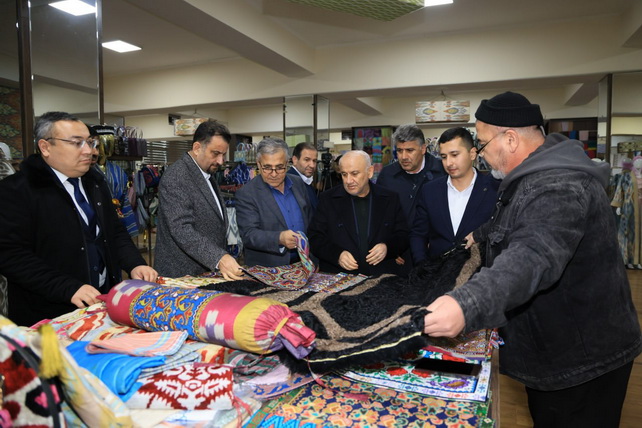 Фергана и Мазандарон обсудили совместные проекты в экономике, торговле и туризме