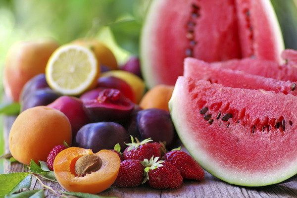 Uzbekistan produces 2.28 million tons of fruits and berries