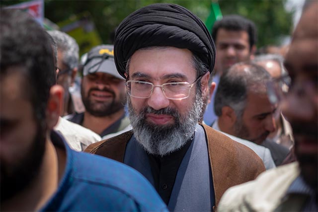 Сын Али Хаменеи избран новым верховным лидером Ирана