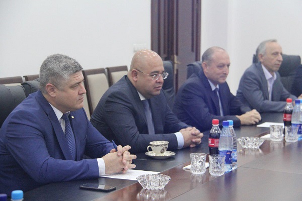 Uzbekistan Airways, ICAO officials discuss air transportation safety