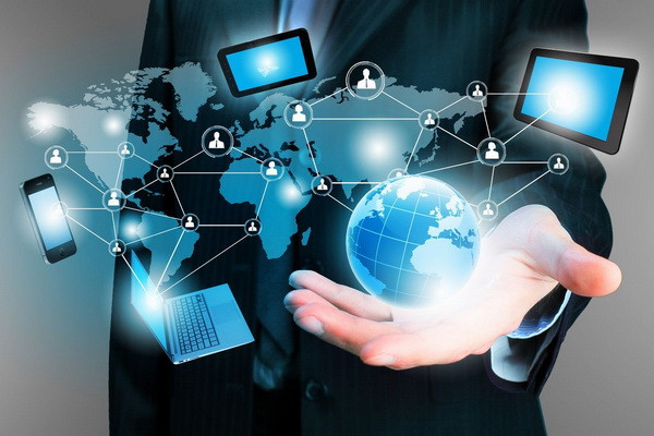 Как развитие ИКТ влияет на снижение уровня бедности в Узбекистане?