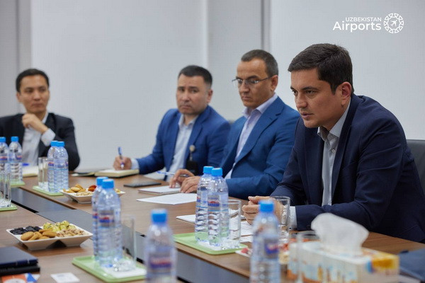 Uzbekistan Airports and EU Wings discuss the creation of a joint venture in Navoi