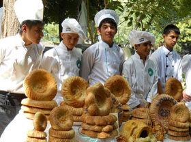 В Ташкенте проходит «День Хлеба и Сладостей»