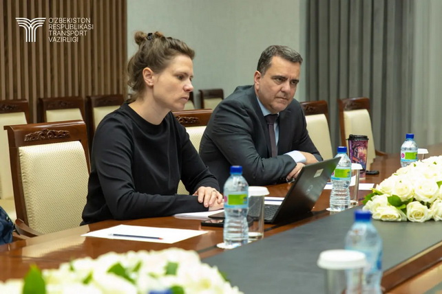 Working meeting held with World Bank experts on the Logistics Performance Index
