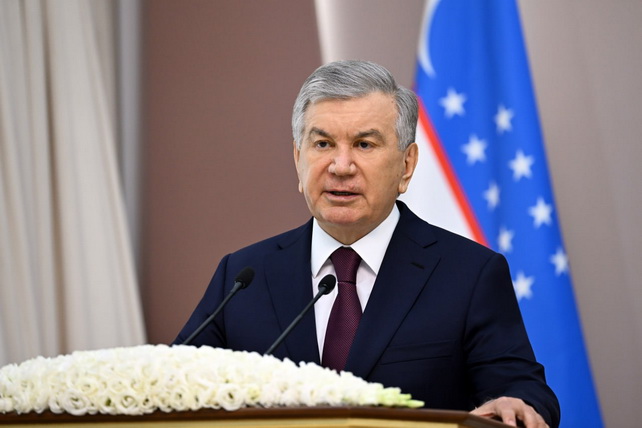 Mirziyoyev Criticizes Tashkent Cybercrime Department for Low Efficiency