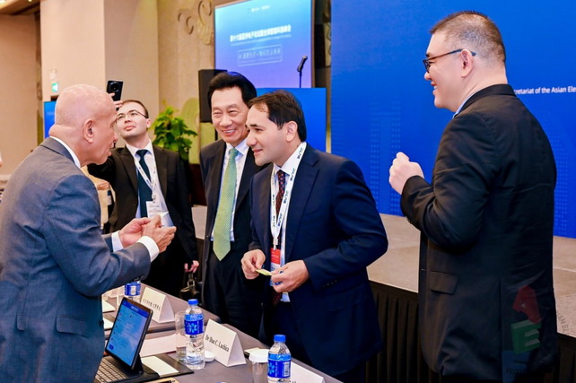 Узбекистан привлекает инвестиции и партнеров на AIE Expo 2025 в Китае