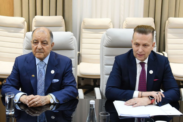 Uzbekneftegaz and Air Products & Chemicals discuss joint projects
