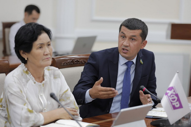 MP from Uzbekistan’s People’s Democratic Party Requests Clarification on Return of Fences to Tashkent Streets