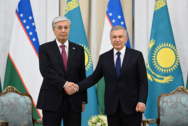 Presidents of Uzbekistan and Kazakhstan discussed key issues of practical cooperation