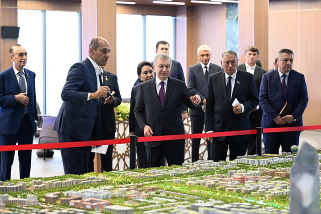 Shavkat Mirziyoyev Reviews Progress of the “New Tashkent” Project