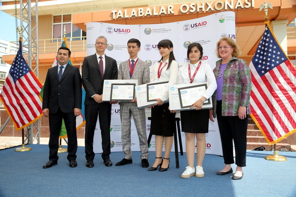 АҚШ Халқаро тараққиёт агентлиги (USAID), Ўзбекистон Республикаси Қишлоқ хўжалиги вазирлиги ва Тошкент давлат аграр университети биргаликда 2022 йилги Ер кунини нишонлади