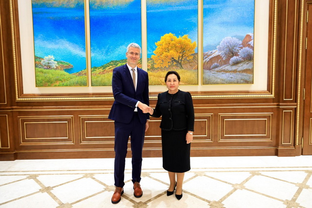 Uzbekistan and BCI Agree to Expand Sustainable Textile Practices