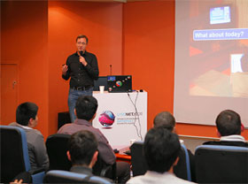Google representative holds meeting in Tashkent