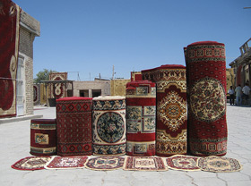 Выставка «Ковры Центральной Азии» проходит в Самарканде