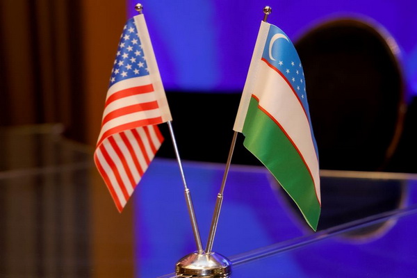 США депортировали 39 граждан Узбекистана