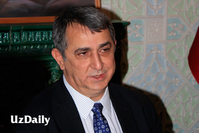 Turkish envoy holds meeting at Uzbektourism