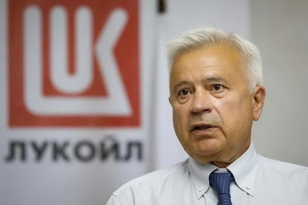 Вагит Алекперов покинул пост главы «Лукойла»