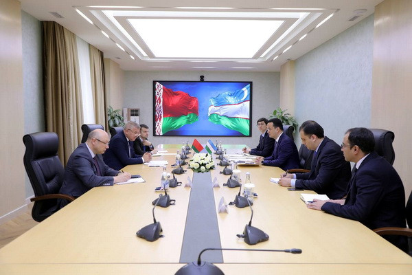 Laziz Kudratov receives the Ambassador of Belarus to Uzbekistan