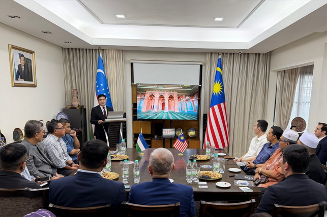 “Umrah Plus” Project Presented in Malaysia