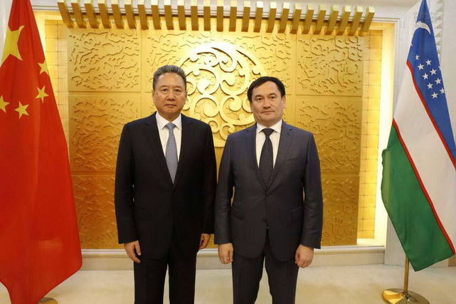 Ilkhom Makhkamov meets with Chinese transport minister