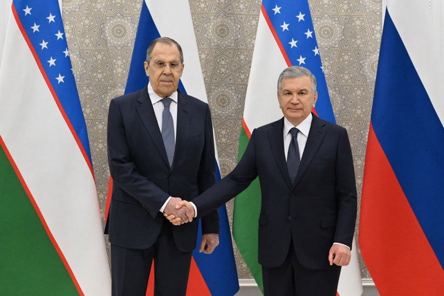 В Самарканде прошли переговоры Президента Узбекистана с главой МИД России