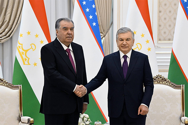 Uzbekistan and Tajikistan Hold First High-Level Council Meeting