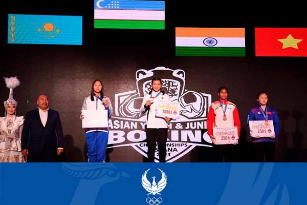 All young female boxers of Uzbekistan climbed to the podium at the continental championship