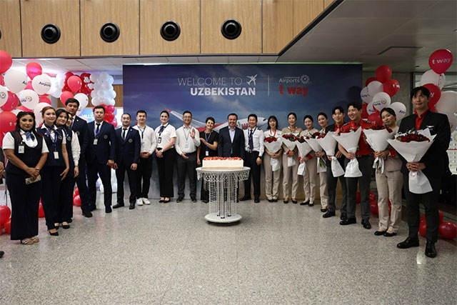 The first flight of T'way Air arrives in Tashkent