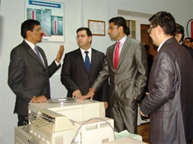 Indian delegation pays visit to Center for development of telecommunication and personnel