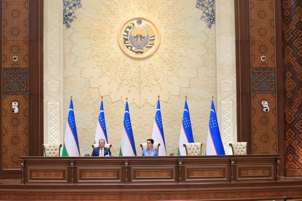 A law aimed at ensuring openness and transparency of information on public debt was approved