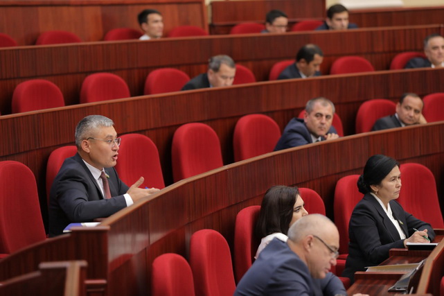 Legislative Chamber approves bill on Uzbekistan’s accession to the Eurasian Development Bank