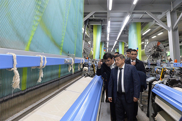 A delegation of Kyrgyzstan visits a number of textile enterprises of Uzbekistan