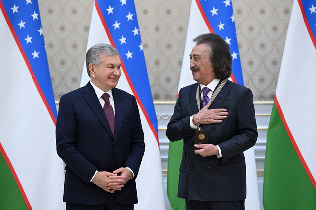 Mirziyoyev Honors Farrukh Zakirov on 80th Birthday