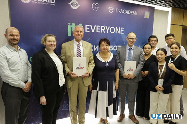 Стартовал второй этап Центральноазиатского проект «IT4Everyone – IT-навыки для людей с нарушением слуха»