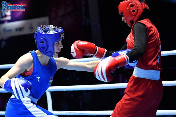 Хасанбой Дусматов, Абдумалик Халаков и Руслан Абдуллаев стали чемпионами Азии