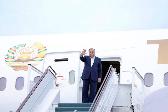Tajikistan President Concludes State Visit to Uzbekistan