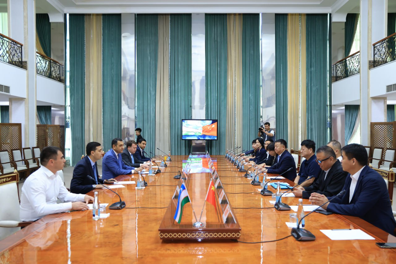 В Фергане между резидентом IT Park Innotech Solutions и китайскими партнёрами подписаны контракты на $20 млн