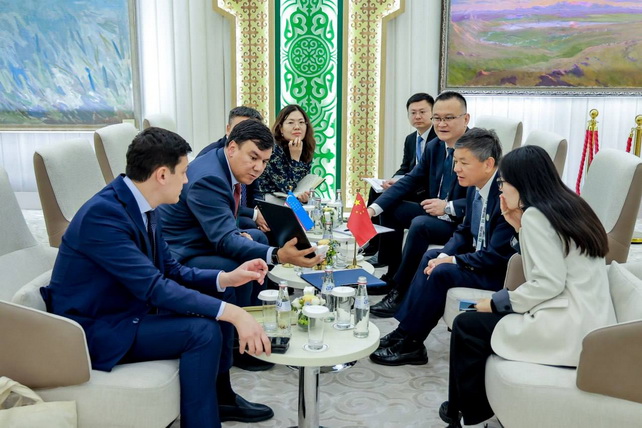 Узбекистан и Китай создадут систему раннего предупреждения бурь