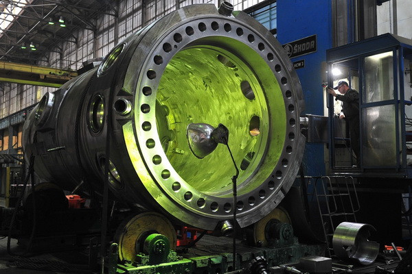 Лихачев заявил о готовности России предложить Узбекистану крупные и малые АЭС