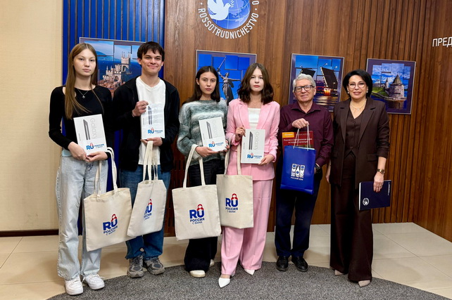 Participants of “The Pavlov’s House and Its Defenders” Book Presentation Honored in Tashkent