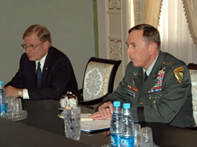President of Uzbekistan receives Commander of US Central Command