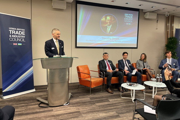 UBTIC takes place in London