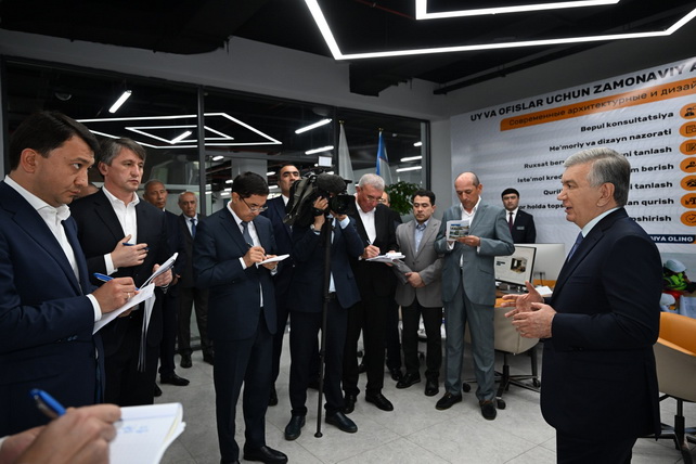 Mirziyoyev visits new Pavilion complex in Tashkent