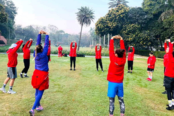 Женская сборная Узбекистана по боксу готовится к чемпионату мира в индийском городе Нью-Дели