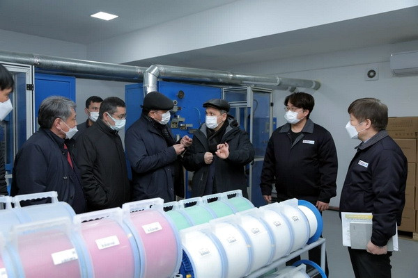 Министр ИКТ ознакомился с деятельностью СП ООО «Global Optical Communication Uzbekistan» в Джизакской области
