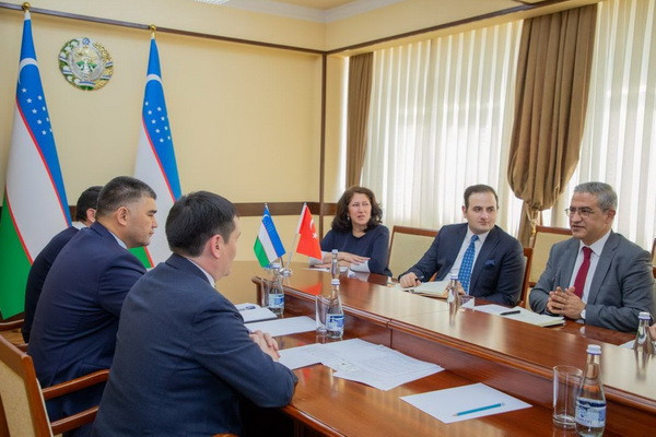 Minister of Transport met with Ambassador Extraordinary and Plenipotentiary of Turkey to Uzbekistan