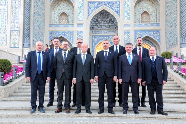 Uzbekistan and Russia Parliamentarians Outline New Steps for Cooperation