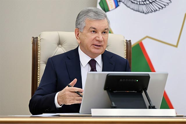 President Reviews Plans for Transformation of Navoi International Airport and Civil Aviation Sector