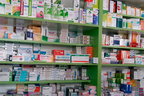 Uzbekistan Detects 414,000 Cases of Drug Overpricing