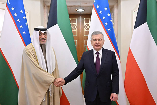 President of Uzbekistan meets head of Kuwait’s government
